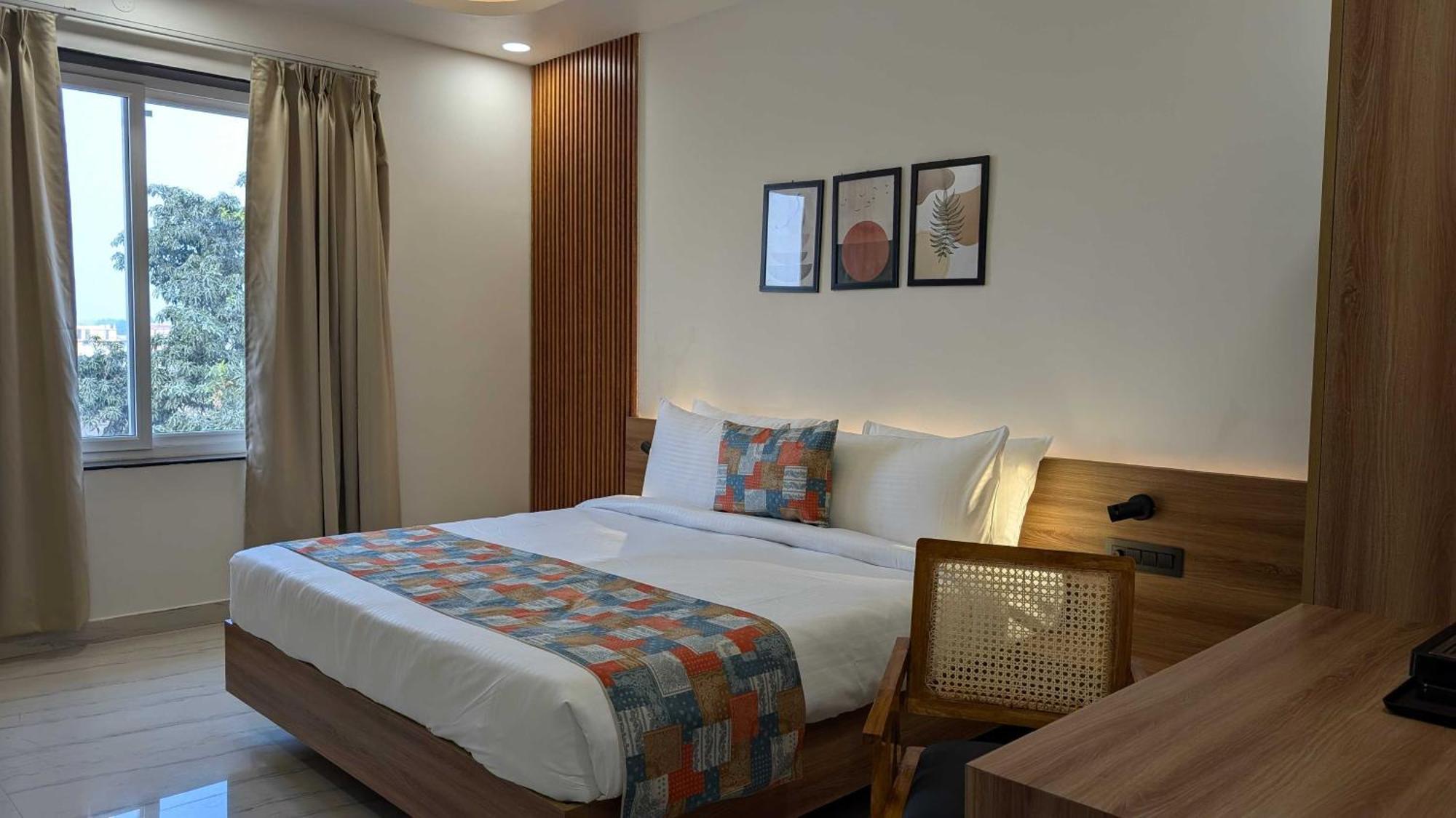 Hotel O Vasu Palace Ayodhya Extérieur photo